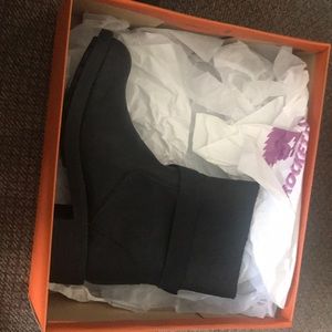 BRAND NEW never worn  Rocket Dog boots